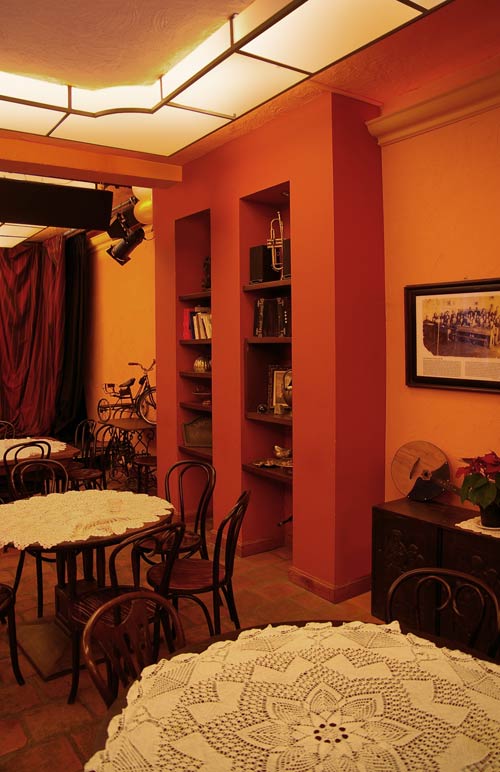 aranżacja klubu w teatrze żydowskim